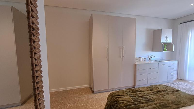 1 Bedroom Property for Sale in Stilbaai Wes Western Cape
